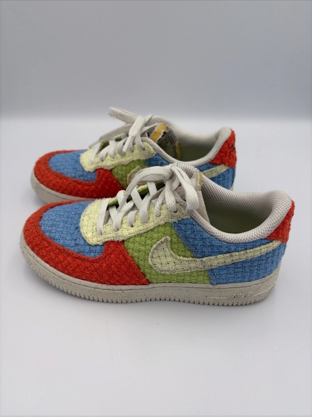 Kids size 2 Nike Air Force 1 Low LV8 Next Nature Hemp sneakers